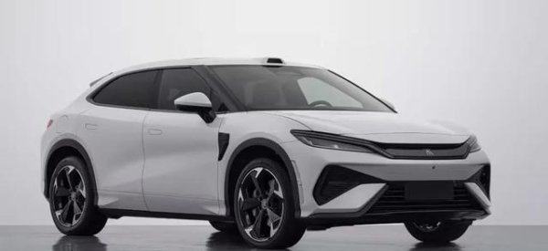 股天下 轴距2930mm，溜背设计SUV，新款更帅了