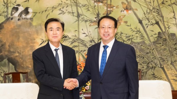 牛博士 龚正市长会见韩国忠清南道知事，期待两地持续深化合作